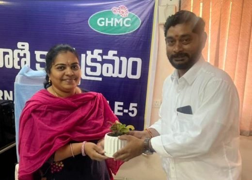 Baddam Prem Maheshwar Reddy with senior party leaders
